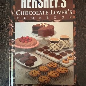 Hershey's Chocolate Lover's Cookbook